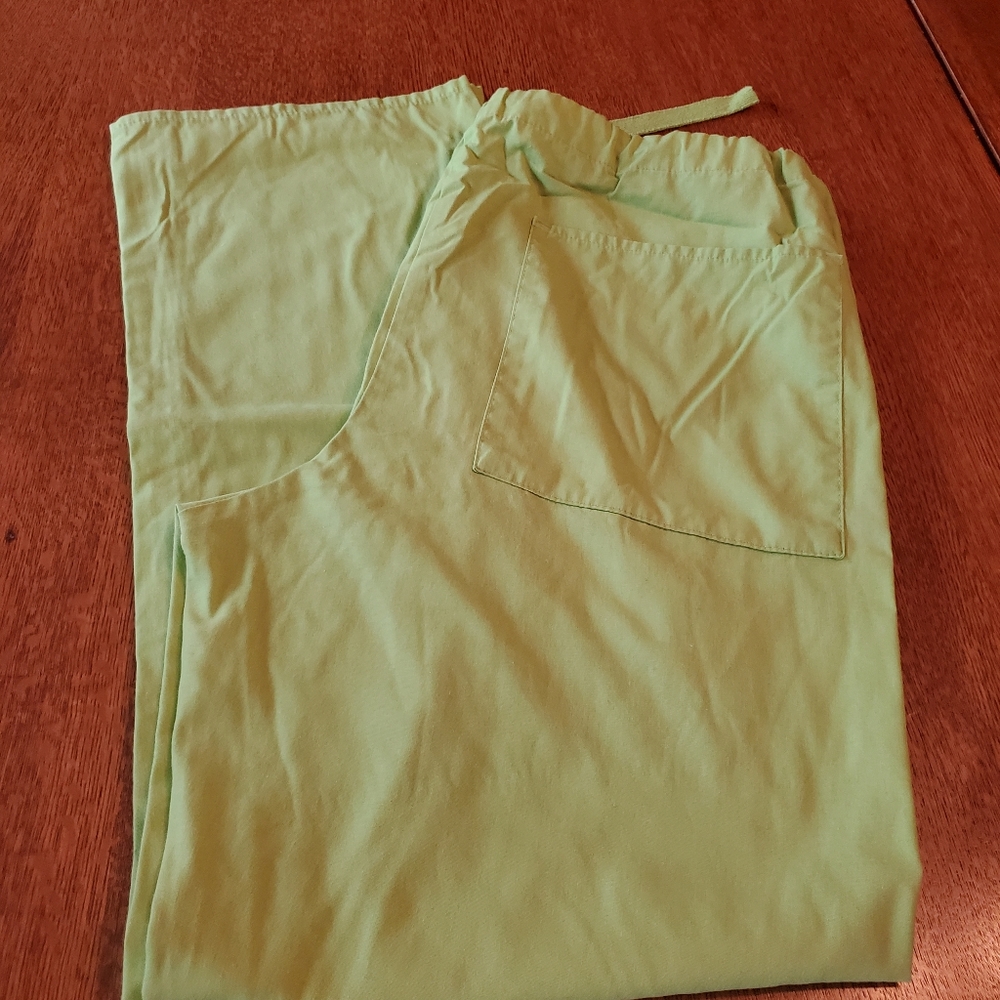 Scrub pants